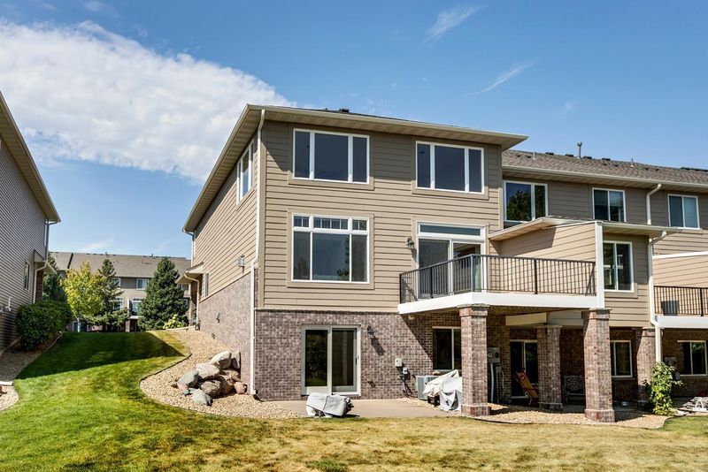 14236 Wilds Dr NW, Prior Lake, MN 55372