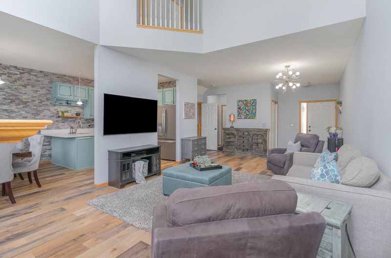 15233 Florist Cir #257, Apple Valley, MN 55124