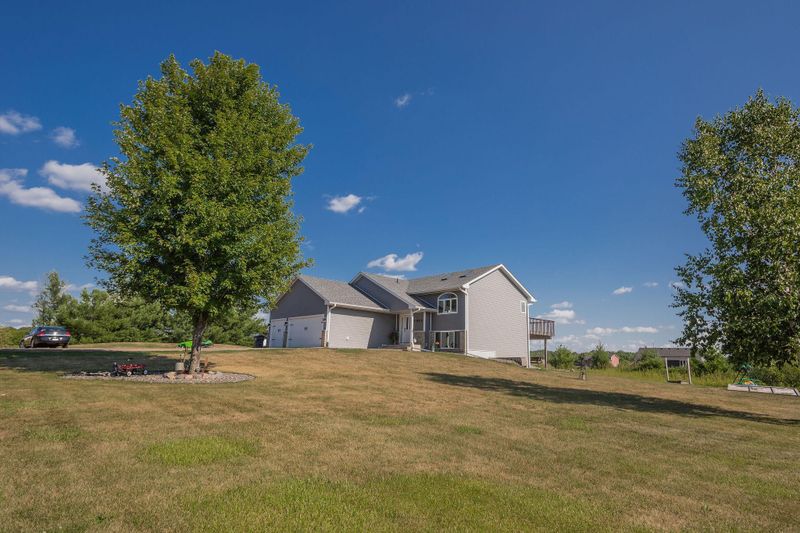 6880 560th, Pine City, MN 55063
