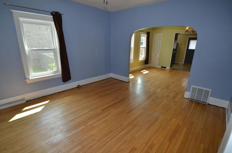 963 86th Ave W, Duluth, MN 55808