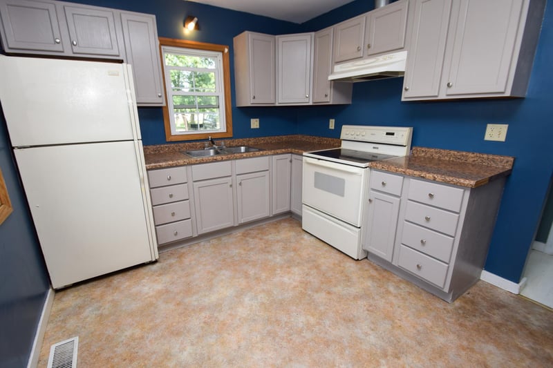 631 Hatton St, Brooten, MN 56316