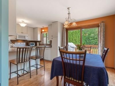 2040 Park Row, North Saint Paul, MN 55109
