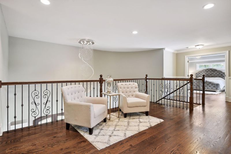 3136 County Road 101 S, Wayzata, MN 55391