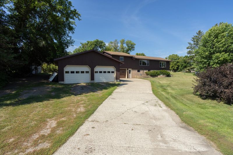 304 Railway Ave N, Dent, MN 56528