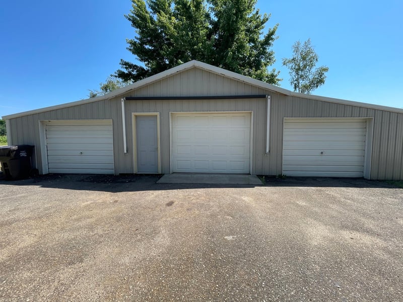 207 N Wisconsin St, Hewitt, MN 56453