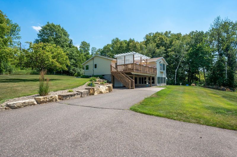 9006 Highway 95 NE, North Branch, MN 55056