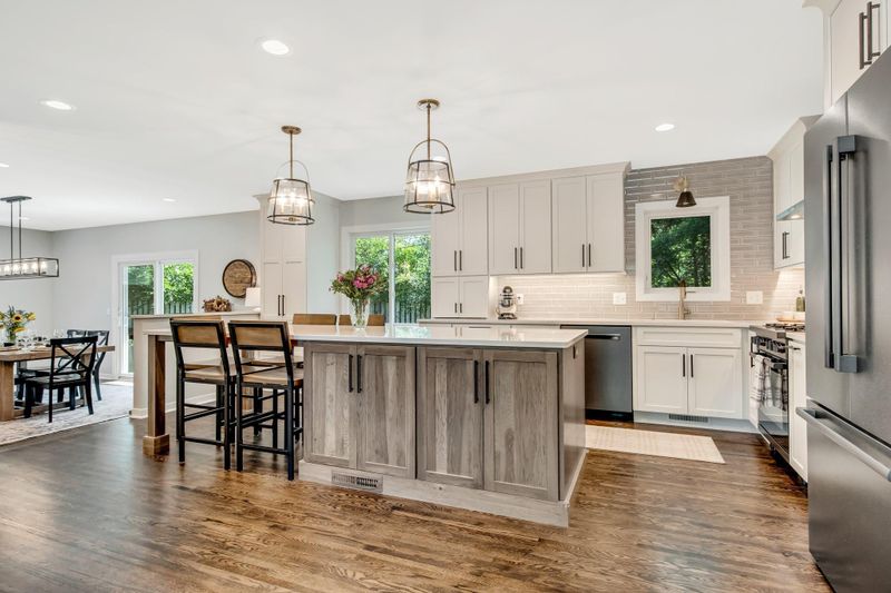 80 17th Ave SW, New Brighton, MN 55112