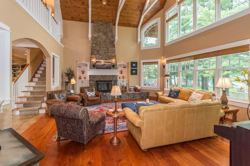 11443 Gull Lake Dr SW, Brainerd, MN 56401