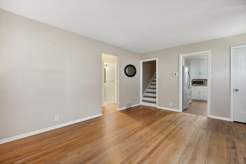 117 W 59th St, Minneapolis, MN 55419