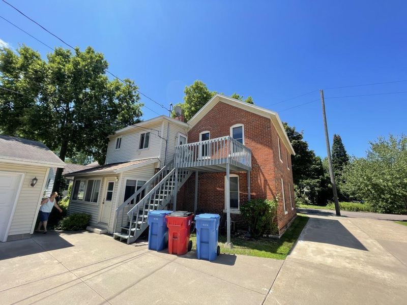 470 Dacota St, Winona, MN 55987
