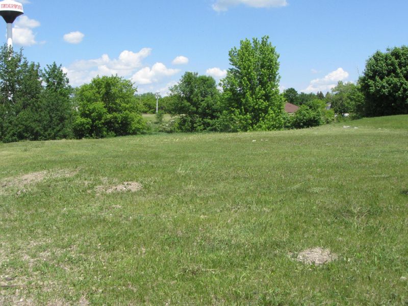 Lot 3 Frontage Ave W, Underwood, MN 56586