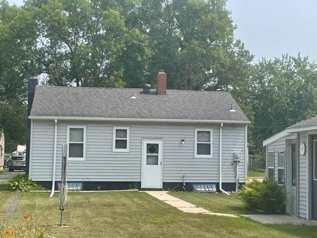 231 Merriam Ave N, Thief River Falls, MN 56701