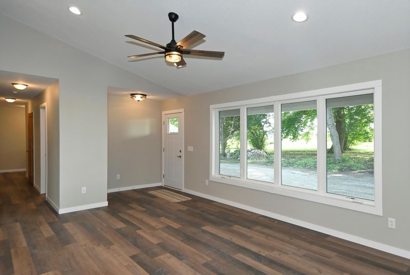9062 SW 42nd Ave, Owatonna, MN 55060