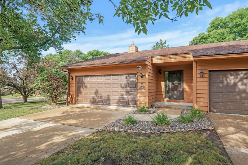 5397 Upper 147th St W, Apple Valley, MN 55124