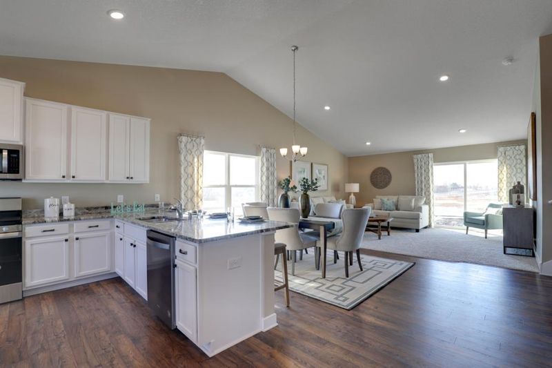 1404 Independence Curve, Delano, MN 55328