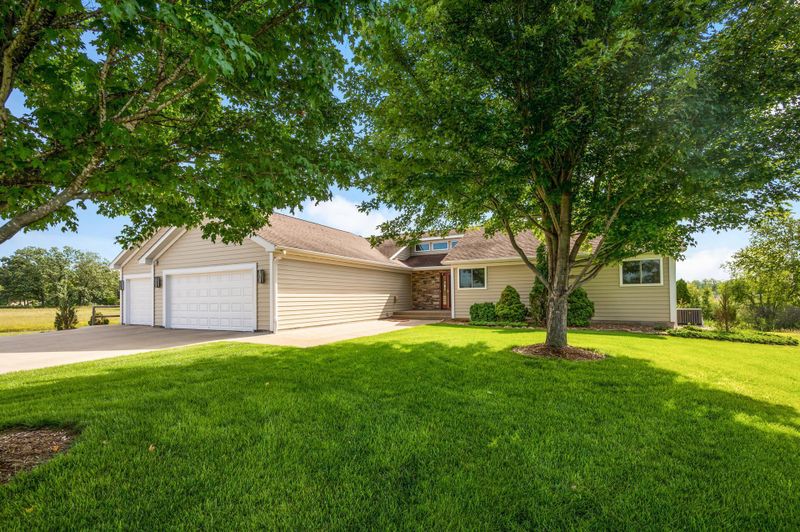 24645 Kettle River Blvd, Forest Lake, MN 55025