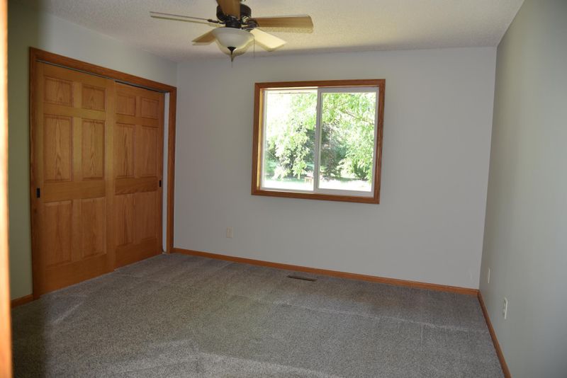 23010 Henna Ave N, Forest Lake, MN 55025