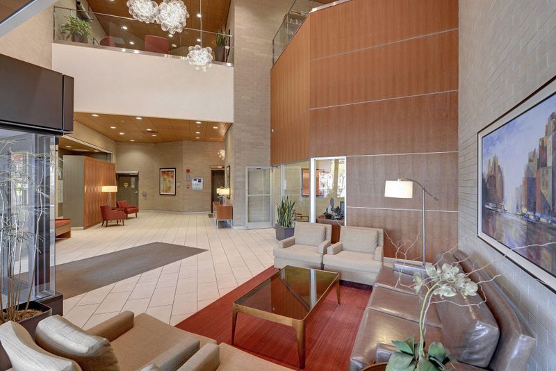 121 Washington Ave S #311, Minneapolis, MN 55401