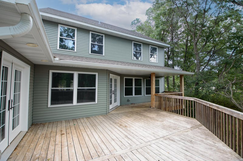 831 N Pine St, Royalton, MN 56373