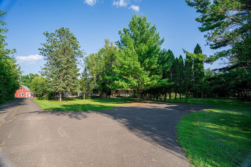 44175 Amery Ave, Harris, MN 55032