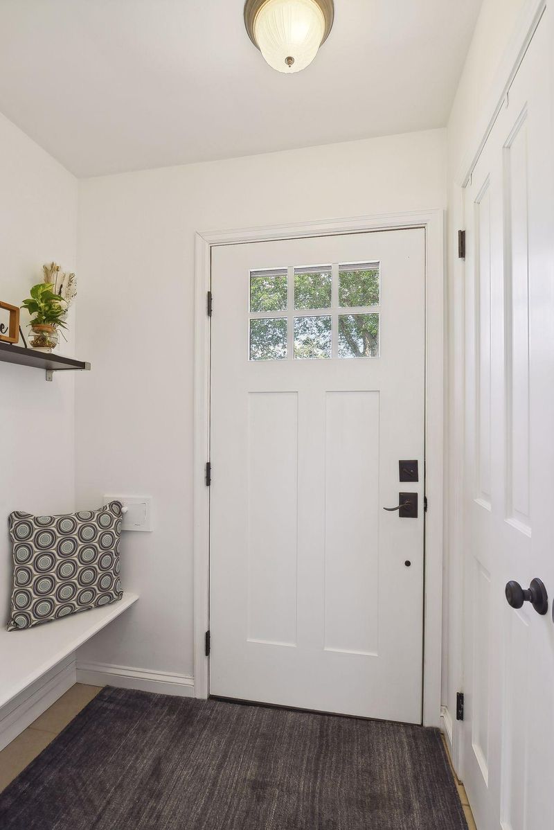 2628 Kipling Ave, Saint Louis Park, MN 55416