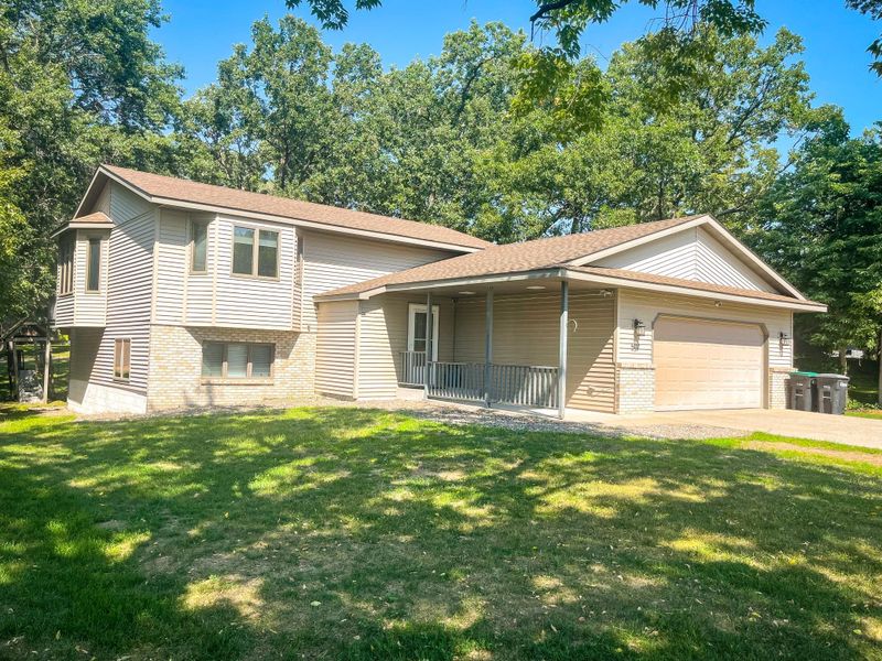 507 9th St NE, Little Falls, MN 56345