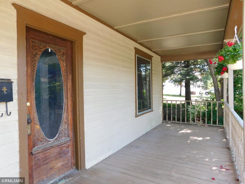 12 1st St SE, Aitkin, MN 56431