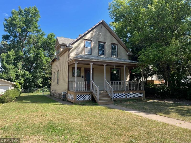 12 1st St SE, Aitkin, MN 56431