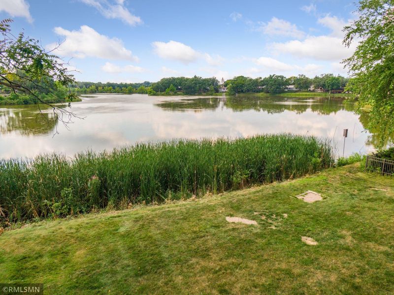 6812 Cornelia Dr, Edina, MN 55435