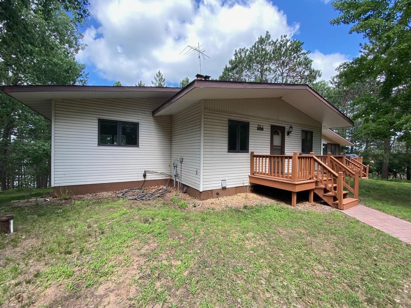 7127 E Whippoorwill Ln, Gordon, WI 54838