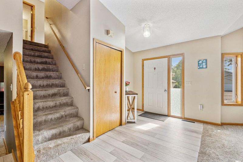3301 Quarry Ave, Anoka, MN 55303