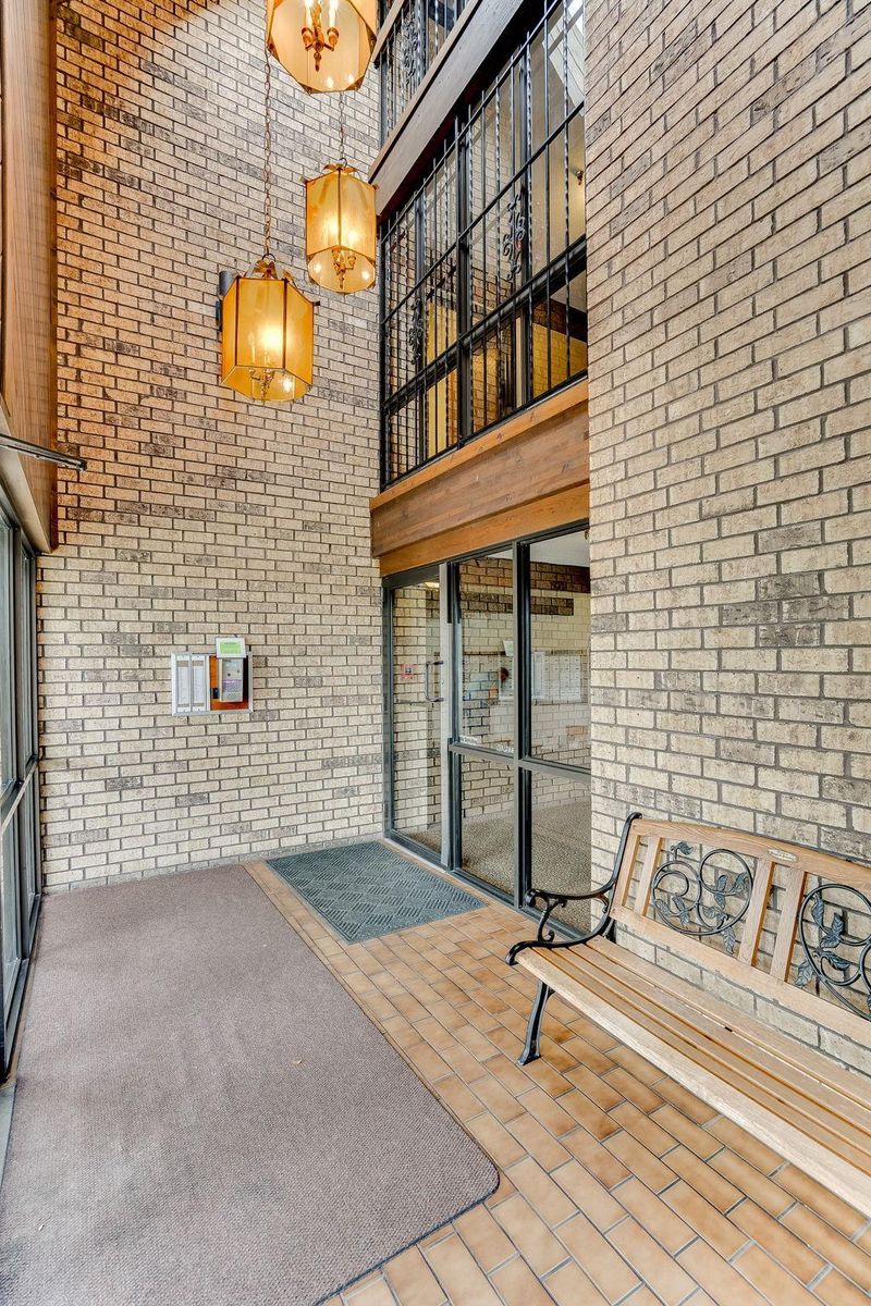 1000 41st Ave NE #308, Columbia Heights, MN 55421