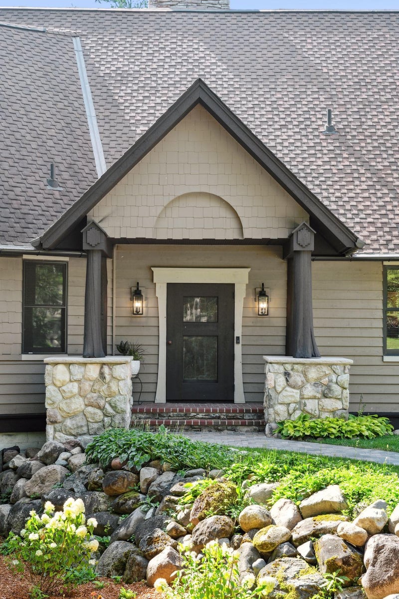 7465 Upper Roy Lake Rd, Nisswa, MN 56468