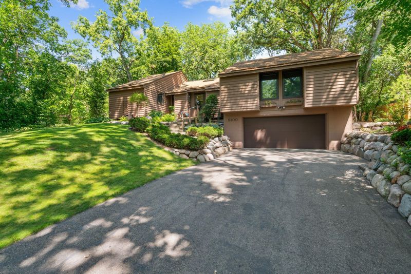5100 Circle Down, Golden Valley, MN 55416
