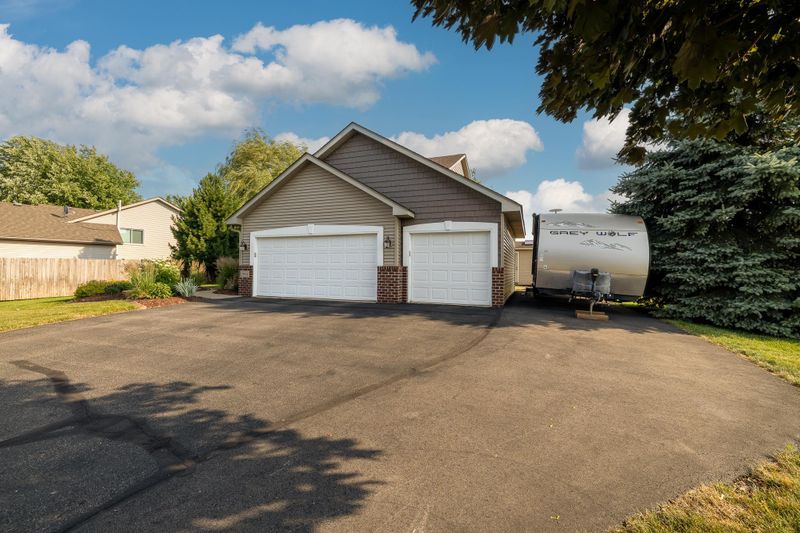 5994 188th St W, Farmington, MN 55024