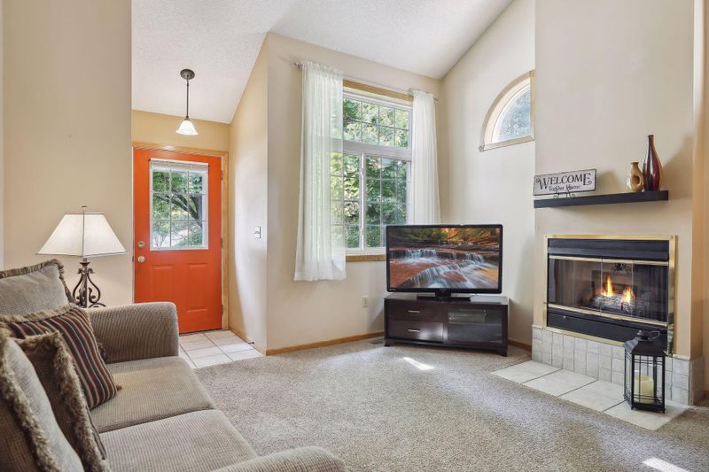 1266 Birch Ct #27, White Bear Lake, MN 55110