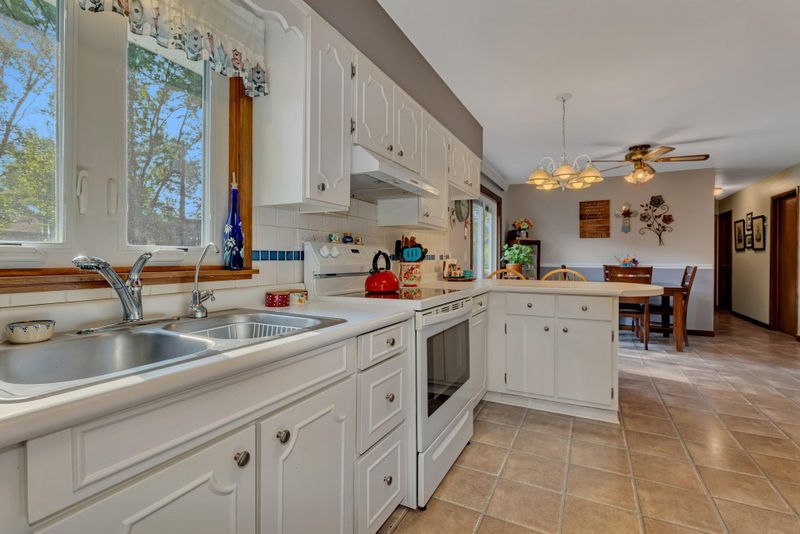 216 Fir St S, Lester Prairie, MN 55354