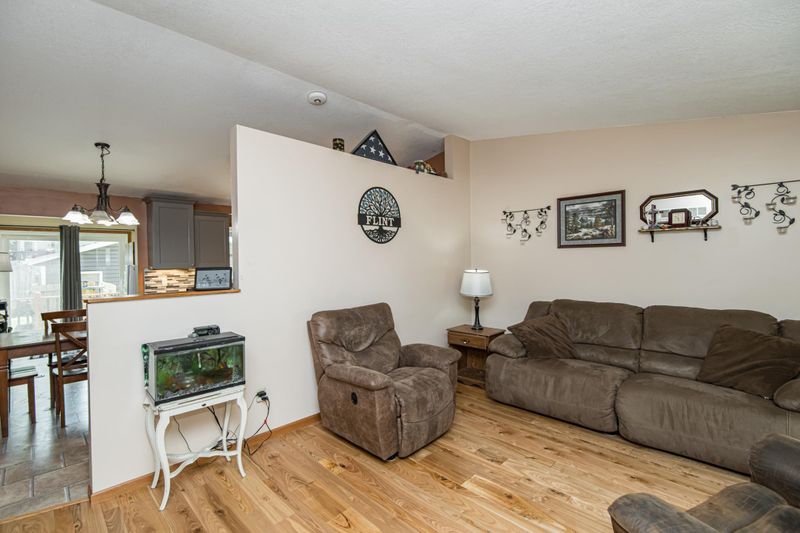2030 50th St NW, Rochester, MN 55901