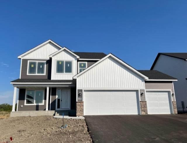 9922 32nd St NE, Saint Michael, MN 55376