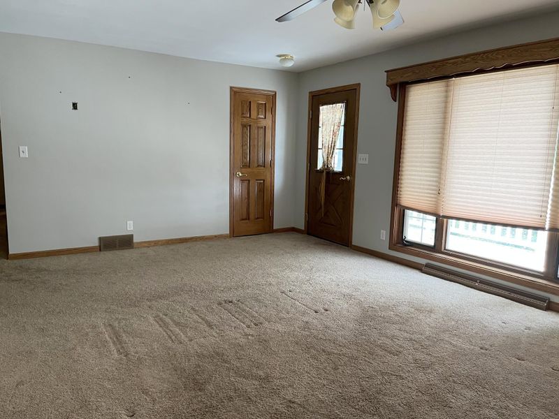 621 Western Ave, Windom, MN 56101
