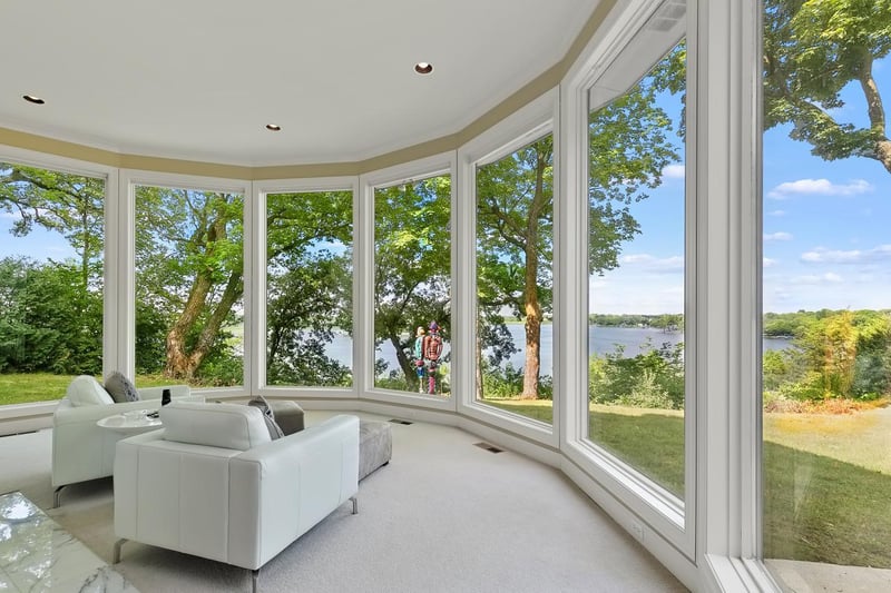 3265 Eagle Bluff Rd, Mound, MN 55364