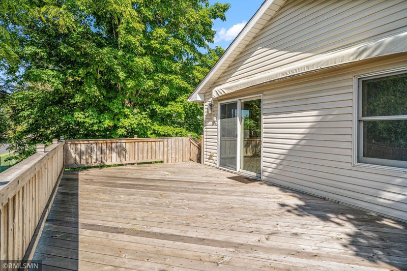 14720 Foxhill Ave N, Hugo, MN 55038