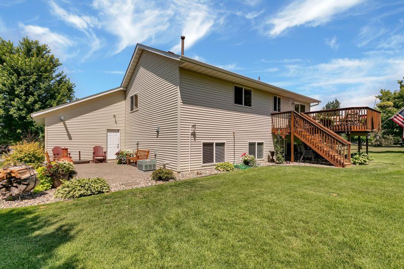 1224 Cary Ct, Saint Joseph, MN 56374
