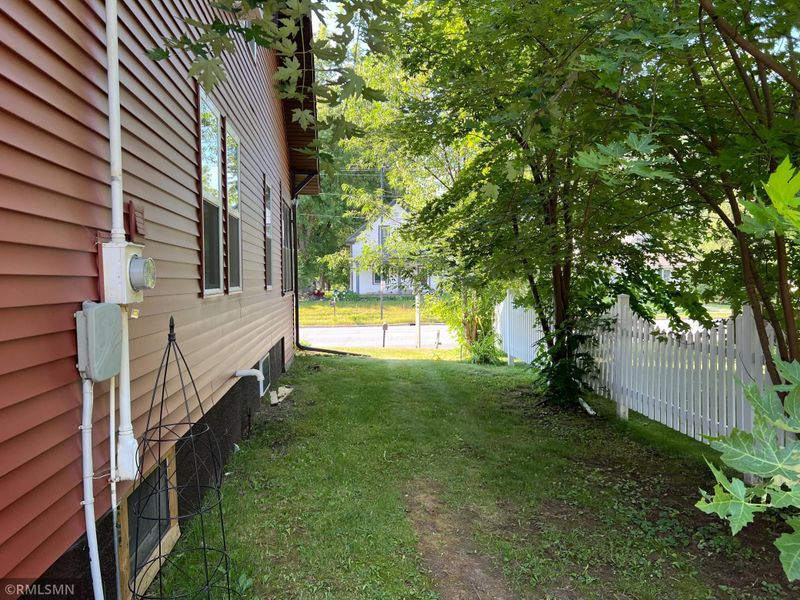 206 Main St W, Milltown, WI 54858