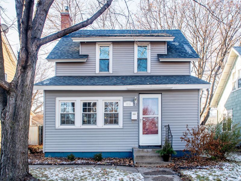 3620 37th Ave S, Minneapolis, MN 55406