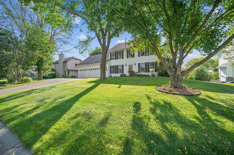 4712 Pebble Beach Way, Eagan, MN 55123
