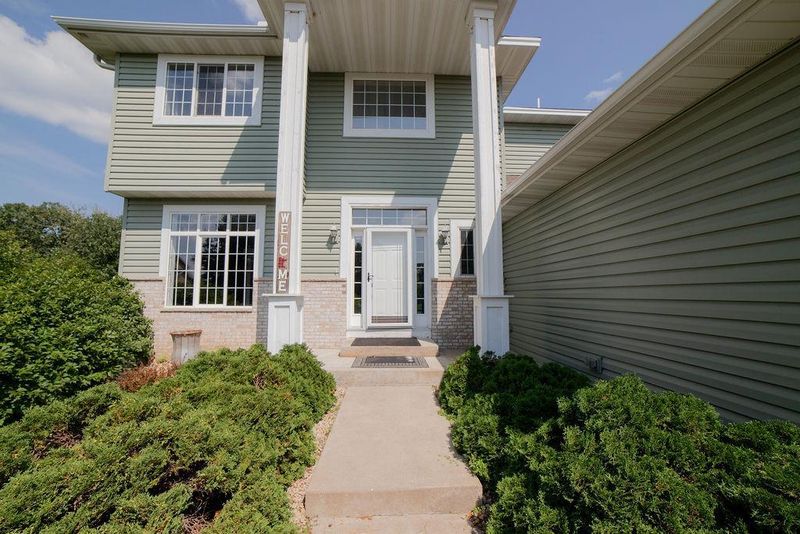 1641 Grace Dr, Big Lake, MN 55309