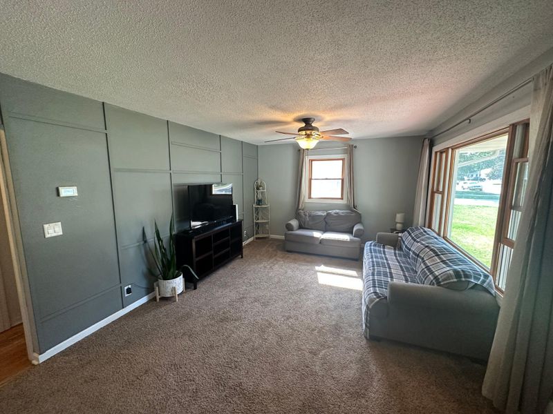 505 3rd Ave S, Raymond, MN 56282