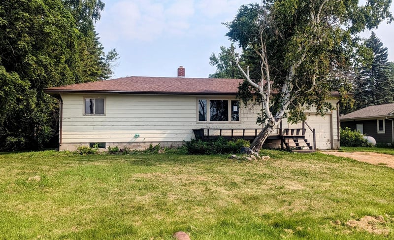 320 1st St NW, Mcintosh, MN 56556