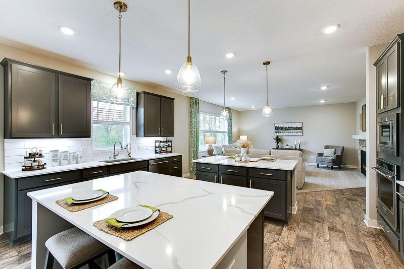 4610 Percheron Blvd, Chaska, MN 55318